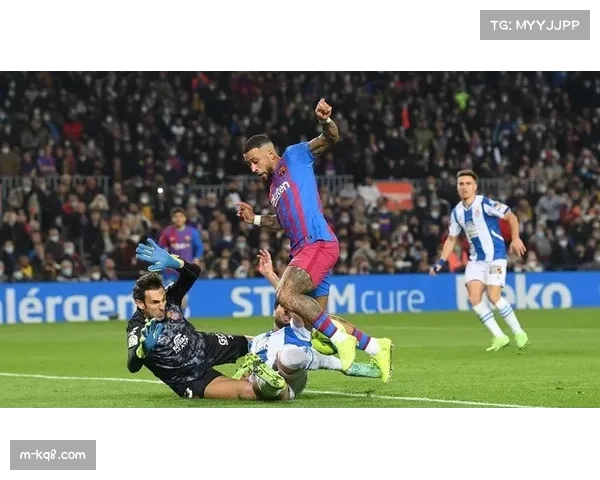 赛后述评：巴萨出局，暴露其在高压下区域防守体系容易脱节的致命弱点